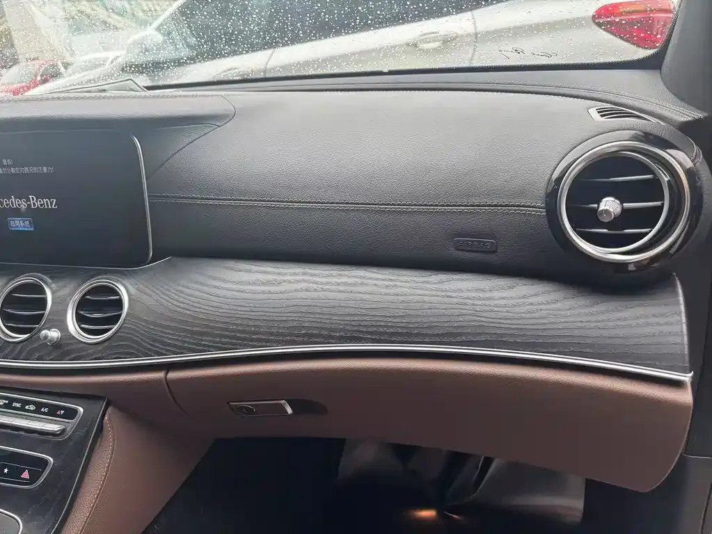 Mercedes-Benz E-Class 2021 из CN, фото 10