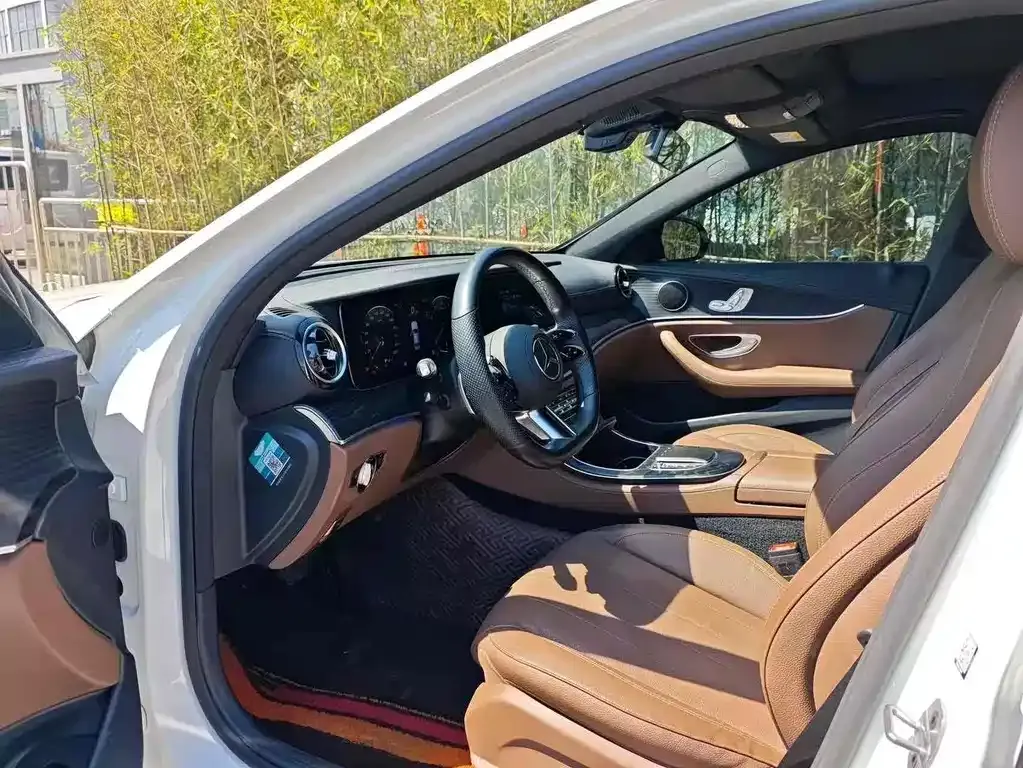 Mercedes-Benz E-Class 2021 из CN, фото 4