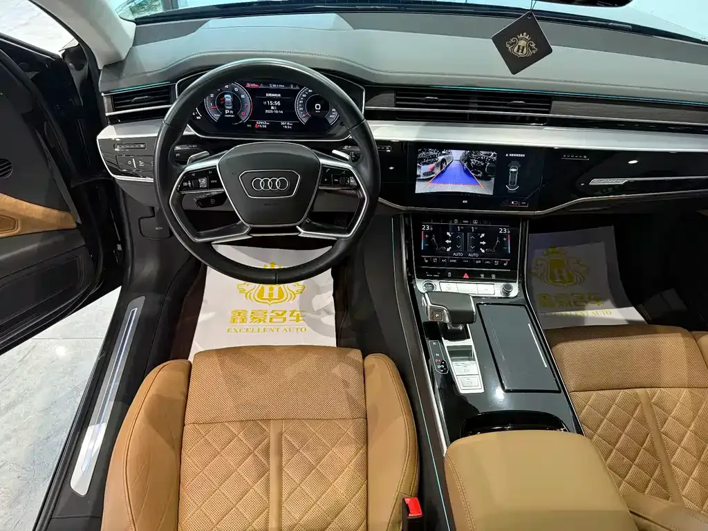 Audi A8 2022 из CN, фото 7