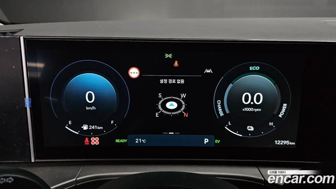 Hyundai Santafe 2025 из KR, фото 8