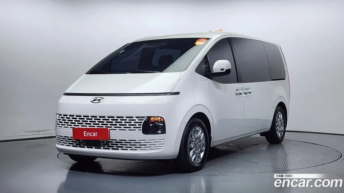 Hyundai Staria 2022 из KR, фото 1