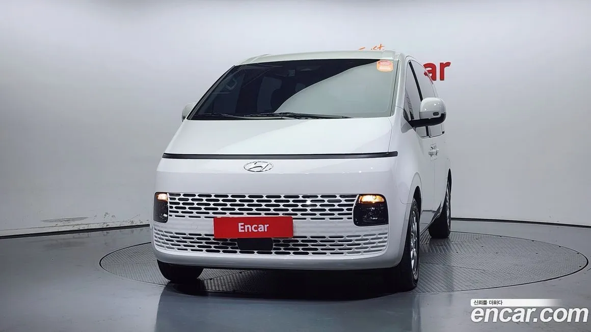 Hyundai Staria 2022 из KR, фото 3