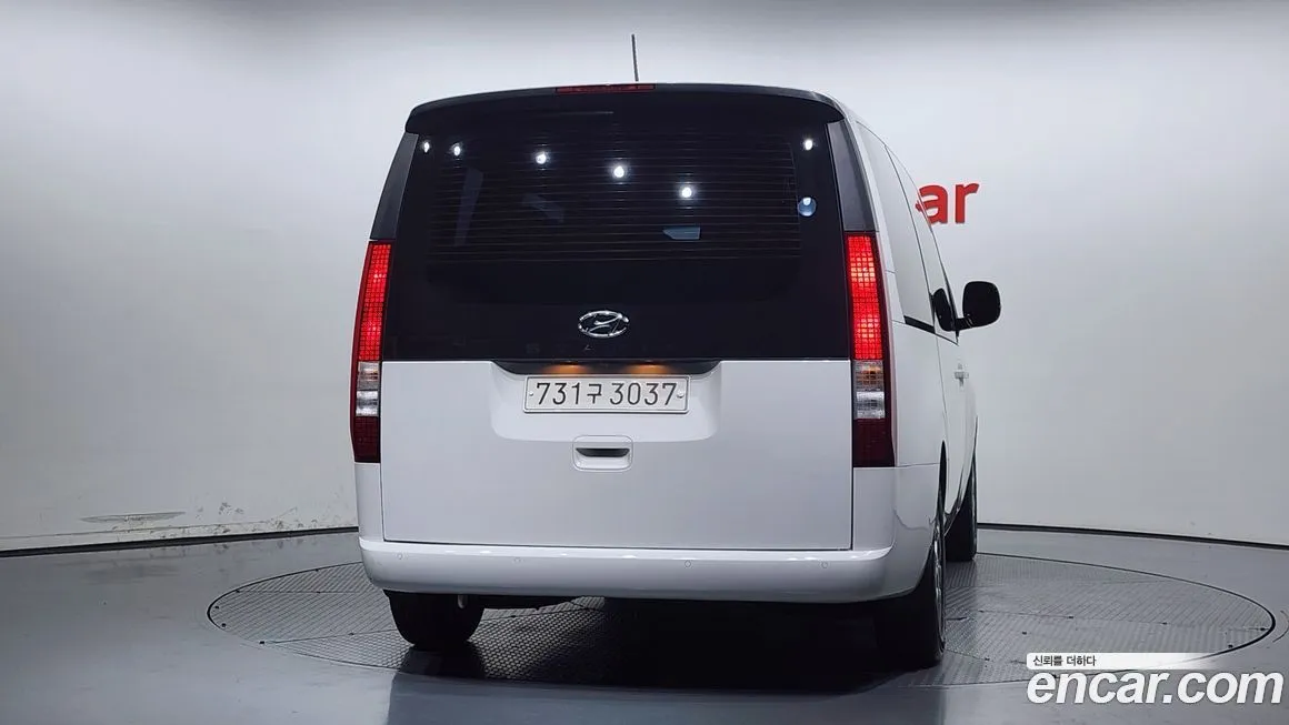 Hyundai Staria 2022 из KR, фото 4