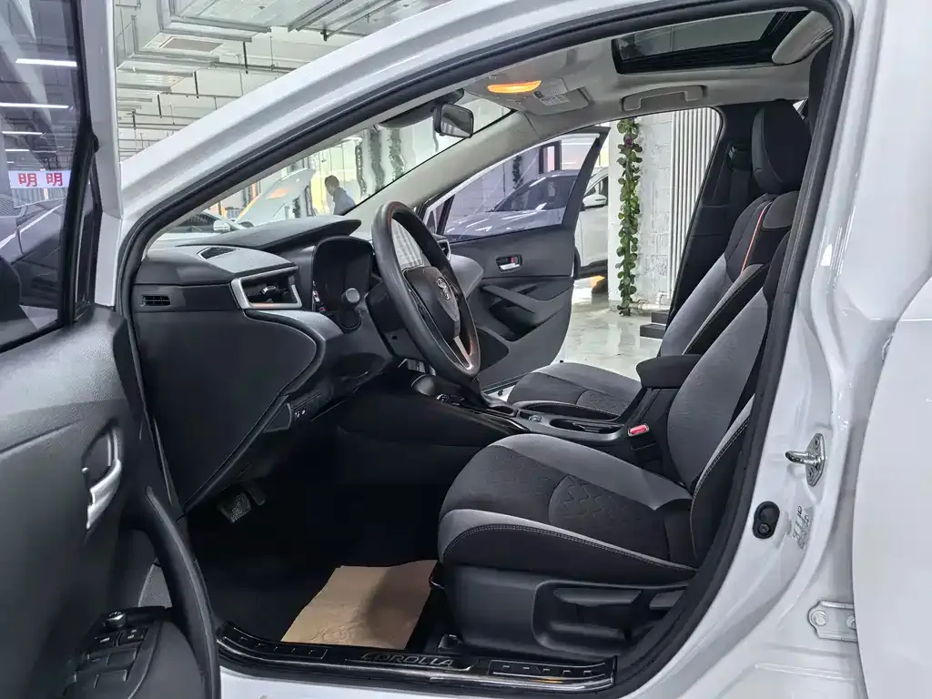 Toyota Corolla 2022 из CN, фото 8