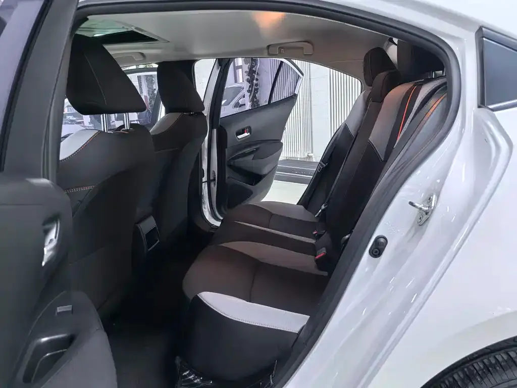 Toyota Corolla 2022 из CN, фото 9