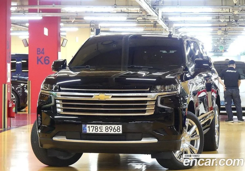 Chevrolet Surburban 2021 из KR, фото 3