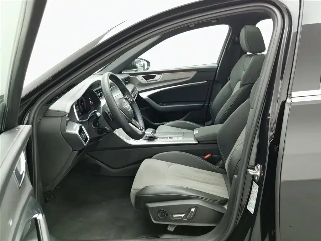 Audi A6L 2024 из CN, фото 10