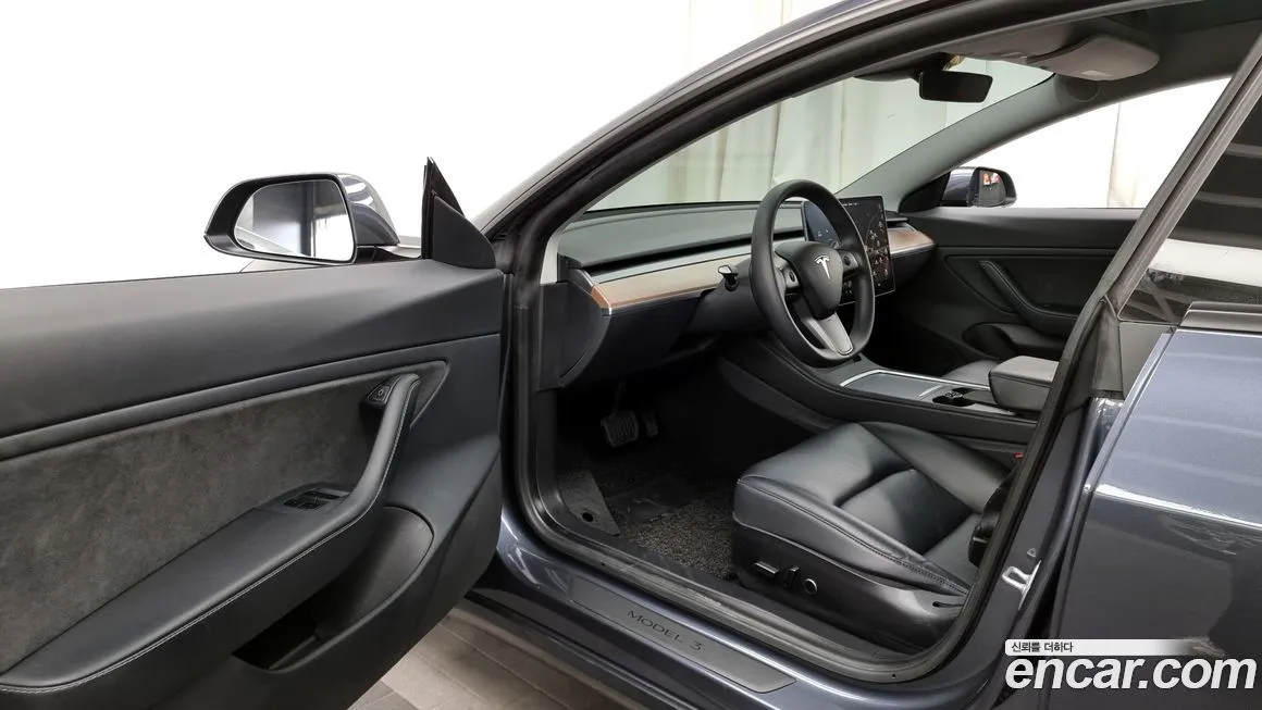 Tesla Model 3 2021 из KR, фото 10