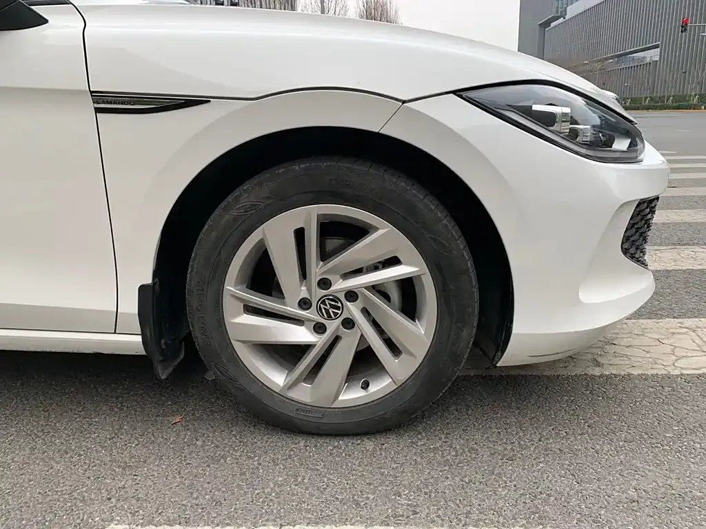 Volkswagen Lamando 2023 из CN, фото 4