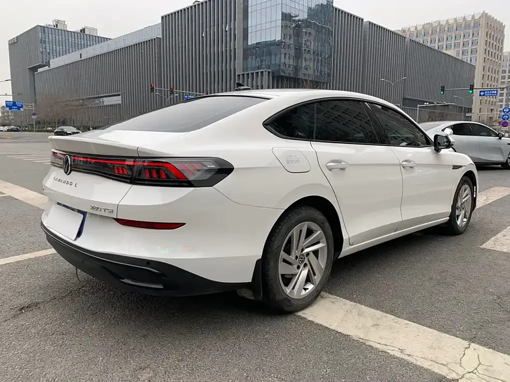 Volkswagen Lamando 2023 из CN, фото 6