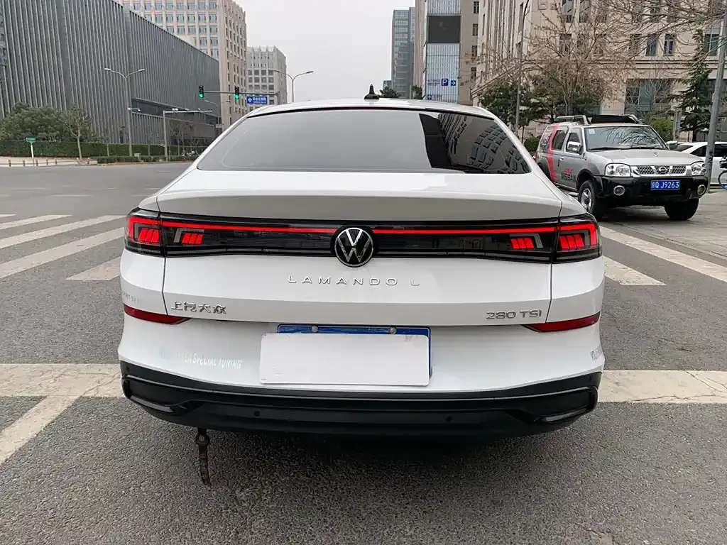 Volkswagen Lamando 2023 из CN, фото 7