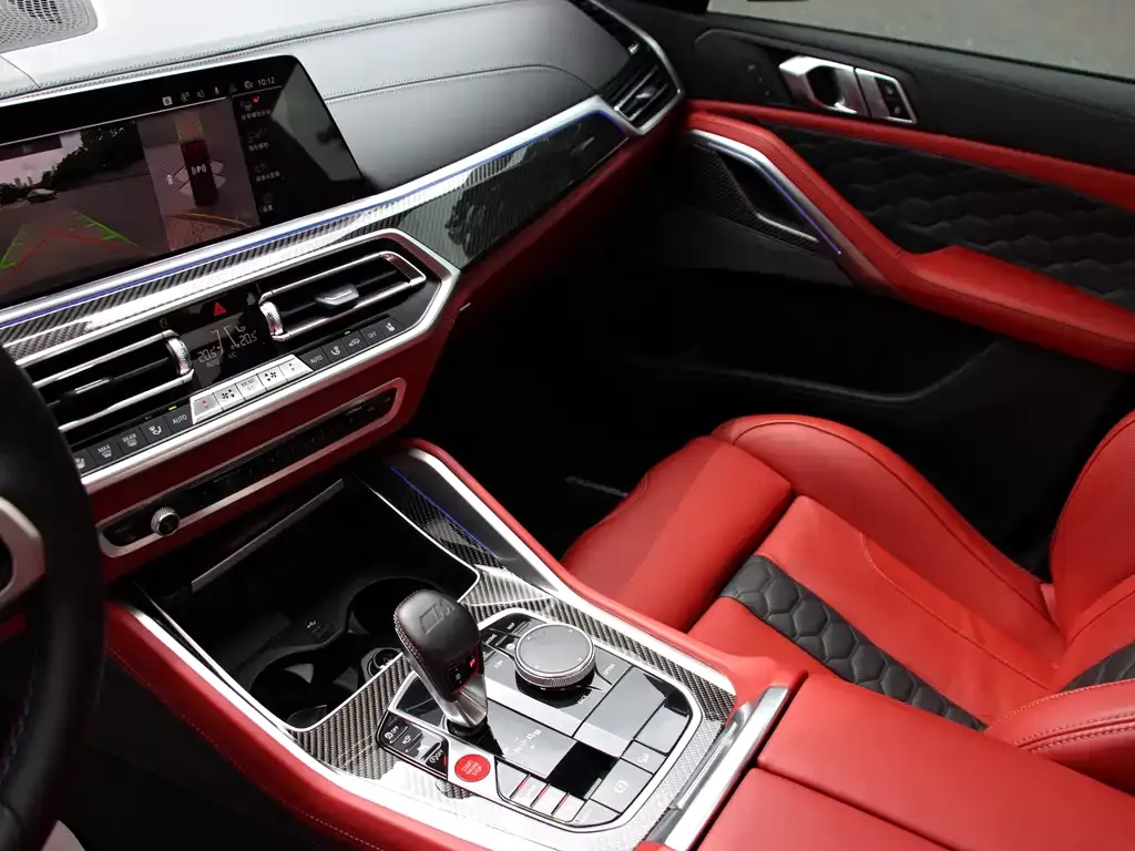 BMW X6 M 2023 из CN, фото 3