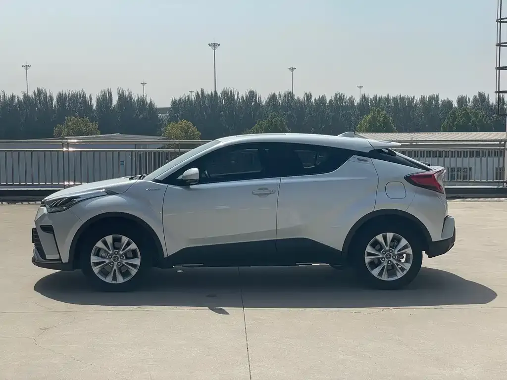 Toyota IZOA 2021 из CN, фото 7
