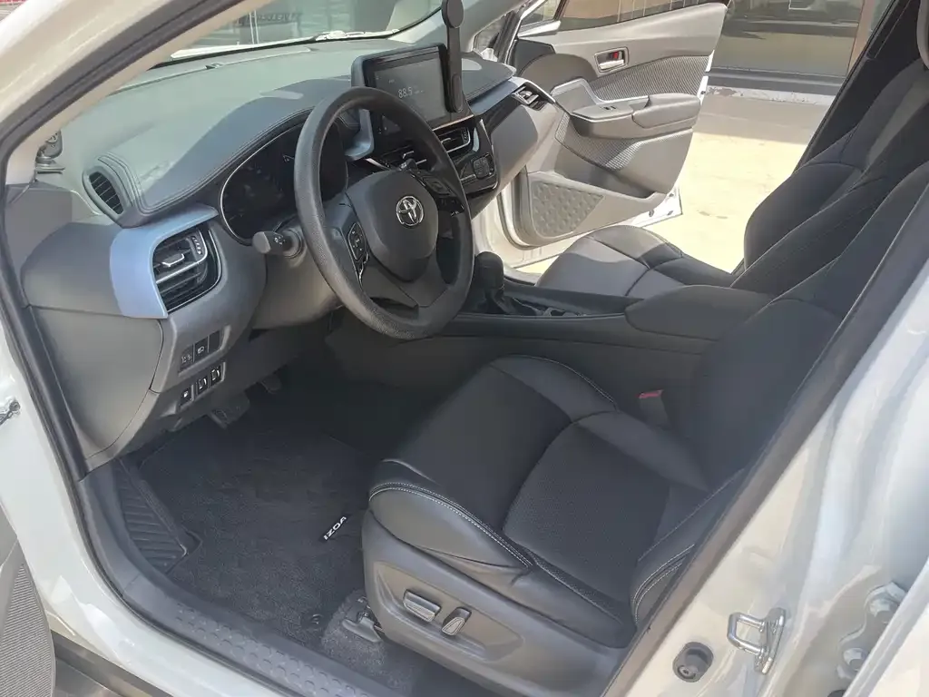 Toyota IZOA 2021 из CN, фото 8