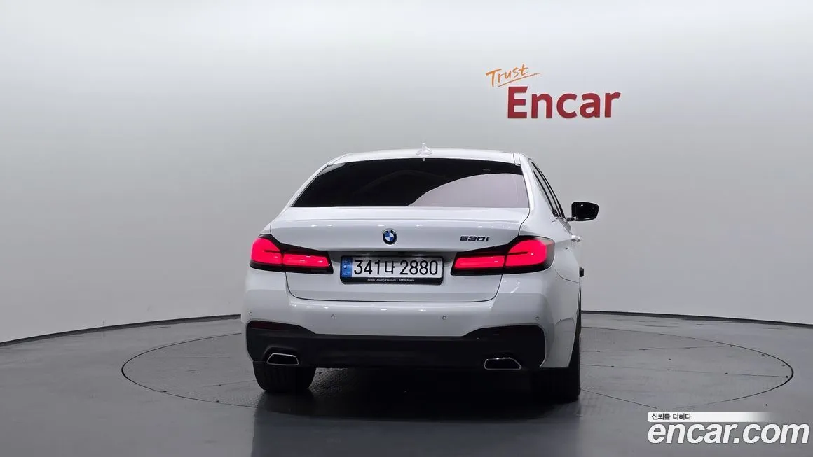 BMW 5-Series 2023 из KR, фото 4