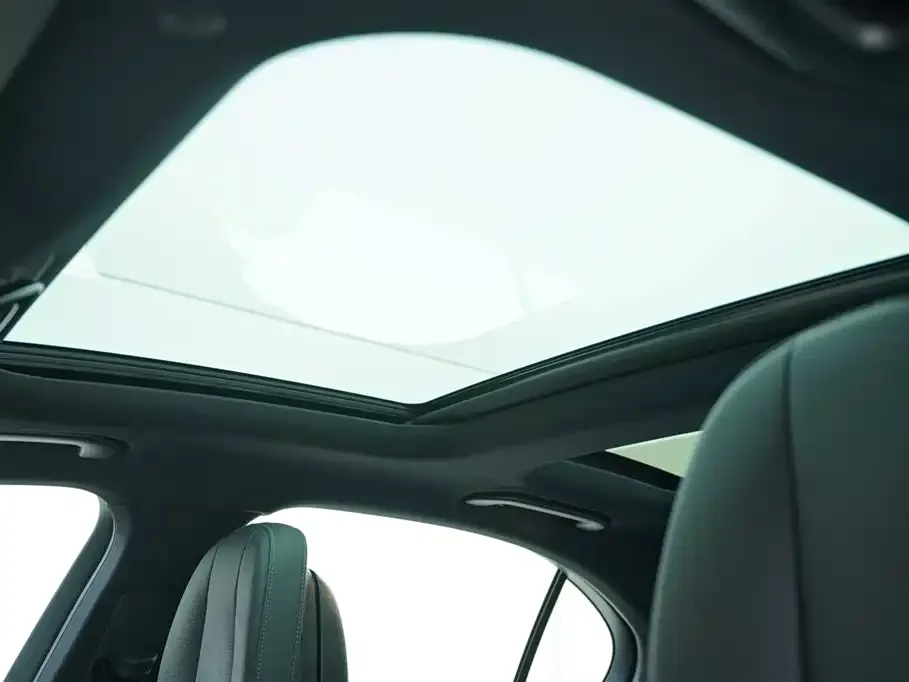 Mercedes-Benz C-Class New Energy 2023 из CN, фото 10