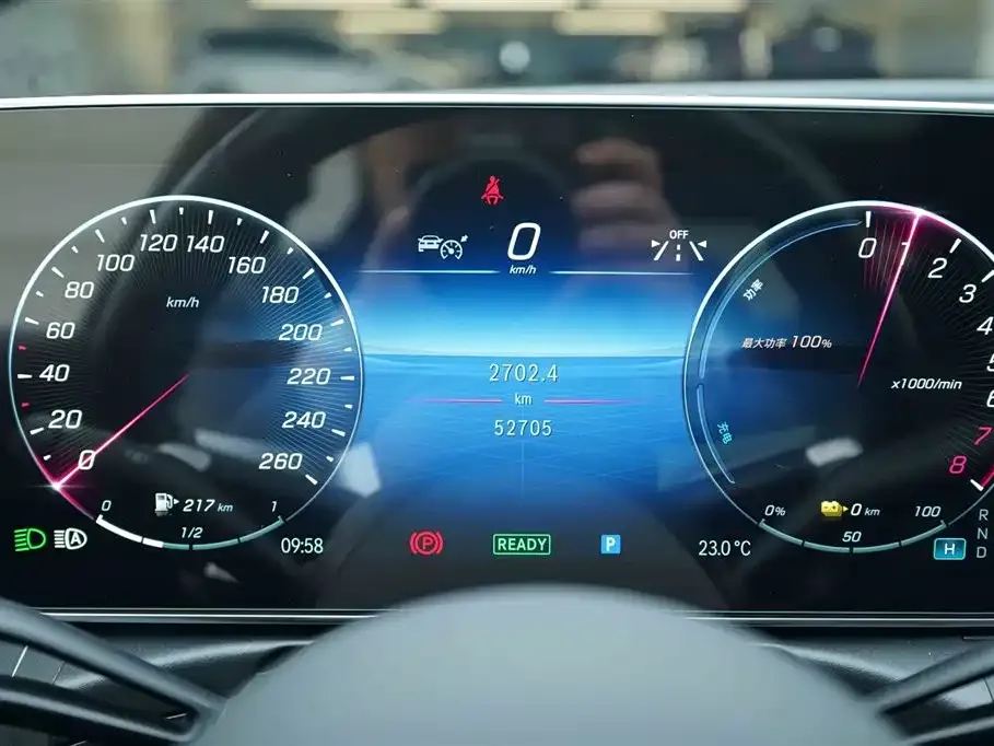 Mercedes-Benz C-Class New Energy 2023 из CN, фото 7