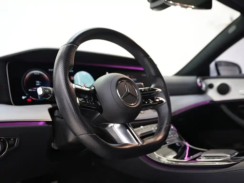 Mercedes-Benz E-Class (Import) — фото 10