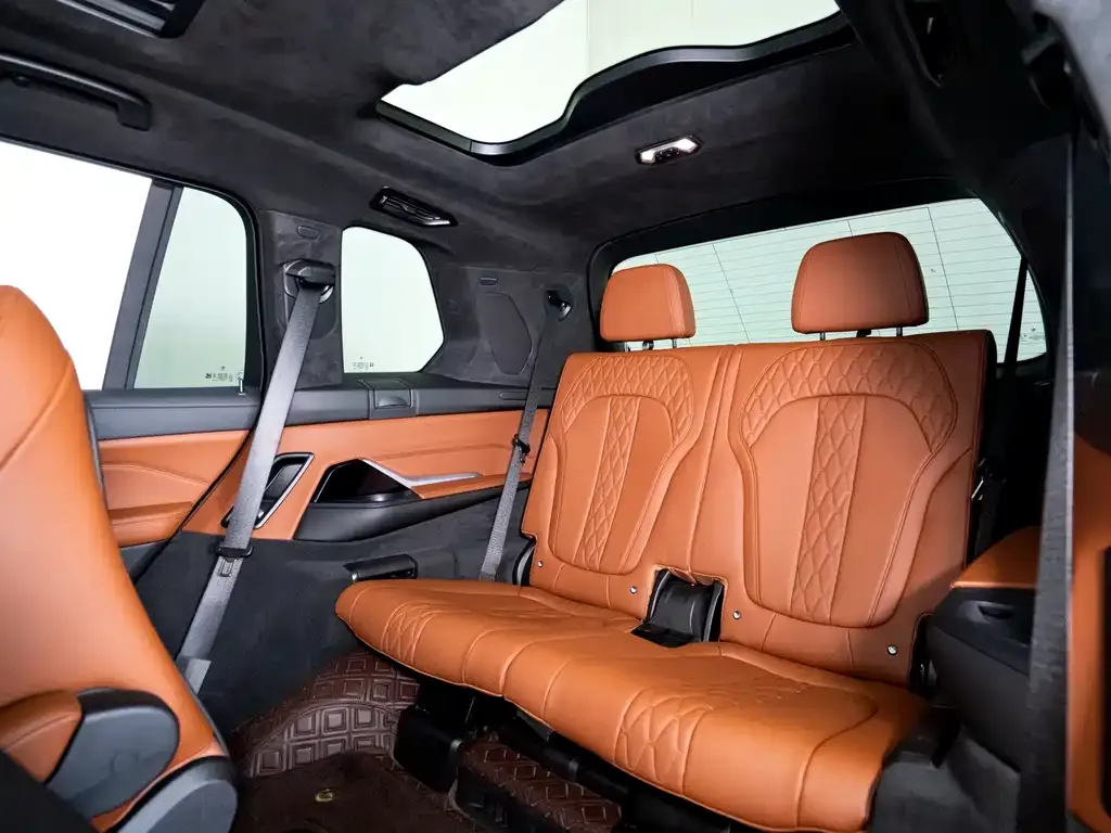 BMW X7 2023 из CN, фото 8