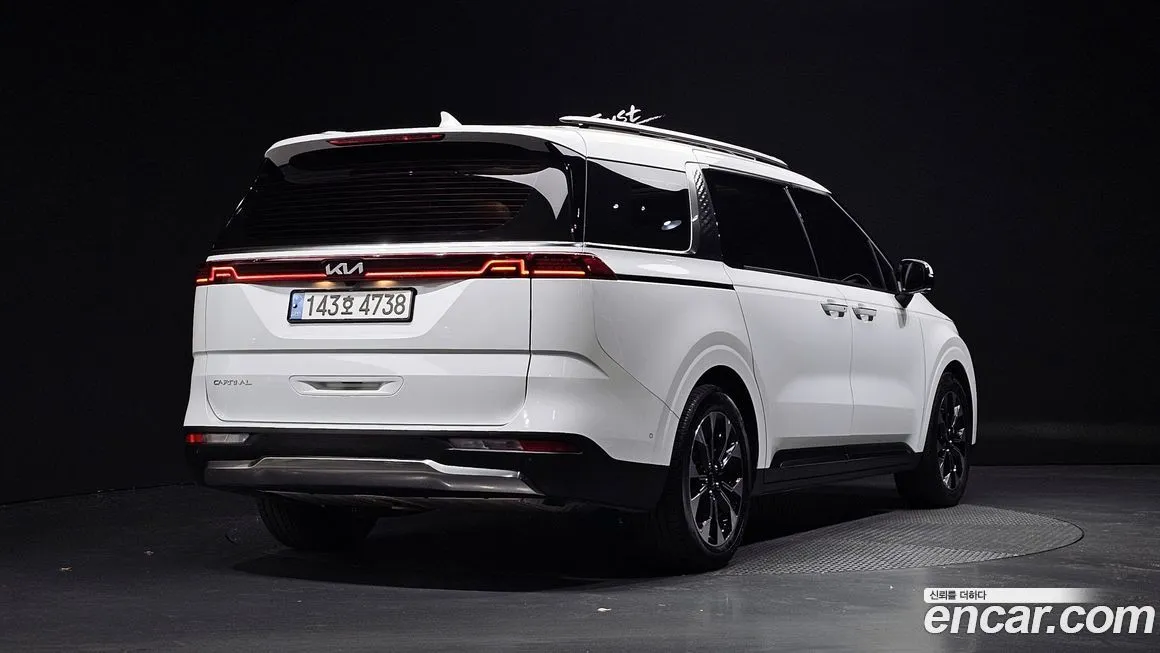 Kia Carnival 2023 из KR, фото 2
