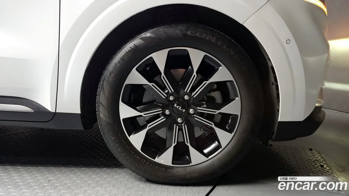 Kia Carnival 2023 из KR, фото 5