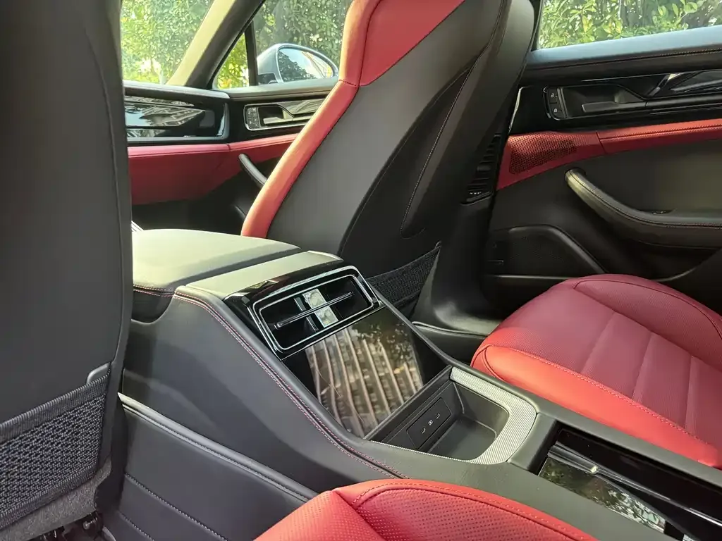 Porsche Panamera 2024 из CN, фото 8