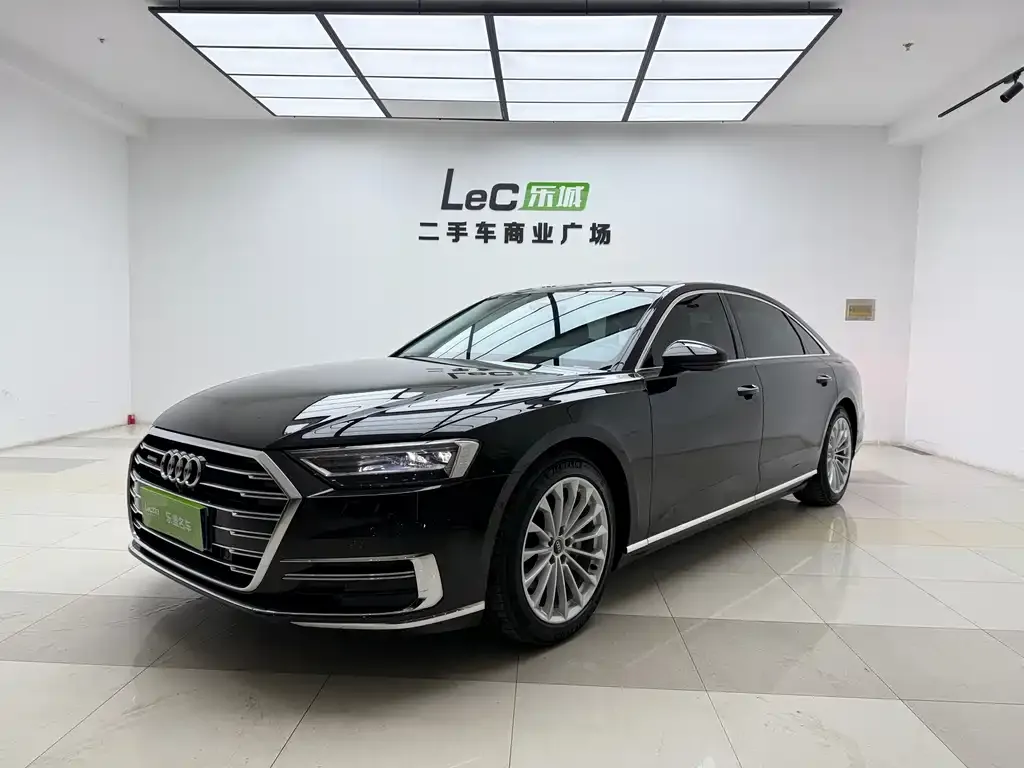 Audi A8 2021 из CN, фото 1