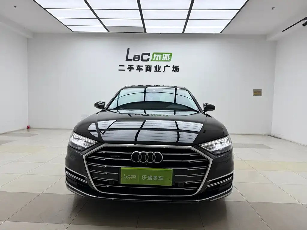 Audi A8 2021 из CN, фото 4