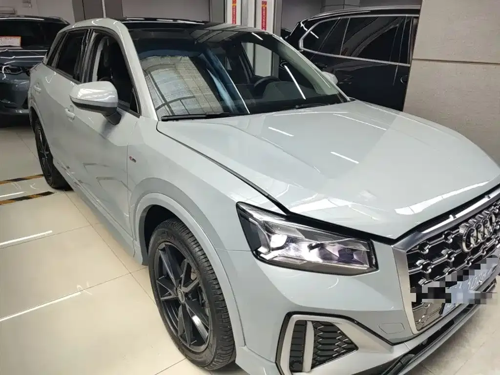 Audi Q2L 2023 из CN, фото 4