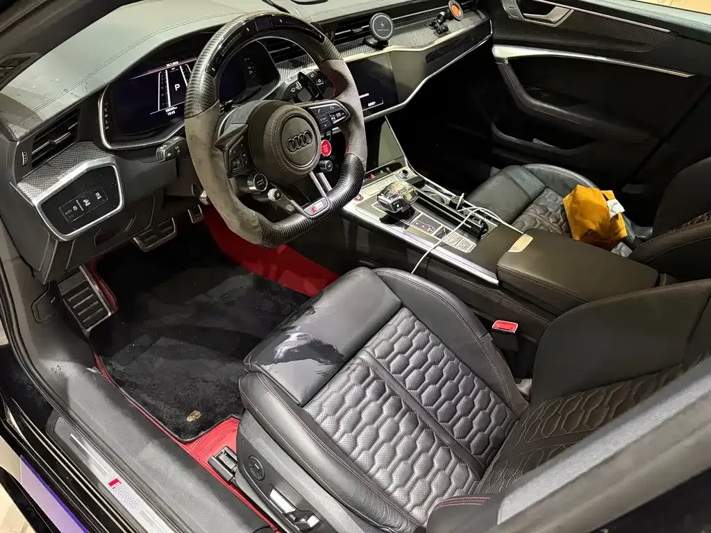 Audi RS 6 2021 из CN, фото 4