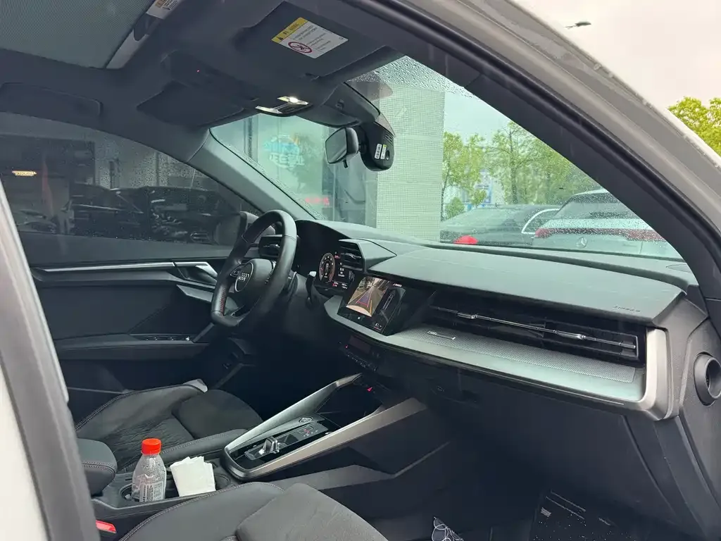 Audi A3 2024 из CN, фото 8