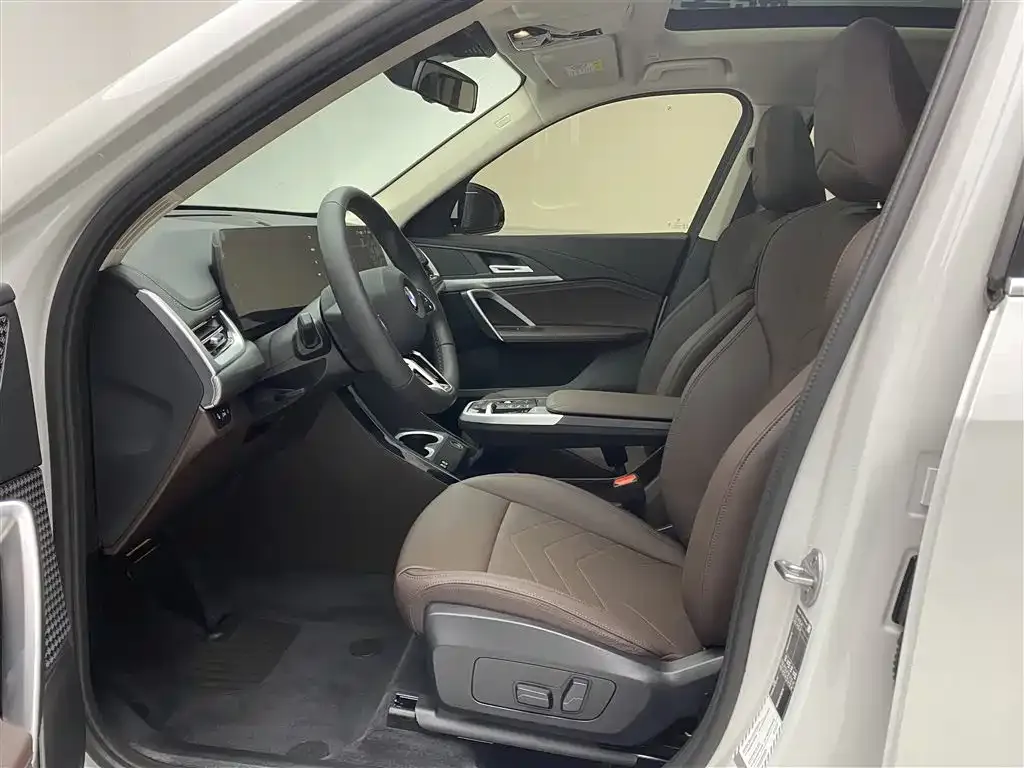 BMW X1 2025 из CN, фото 9