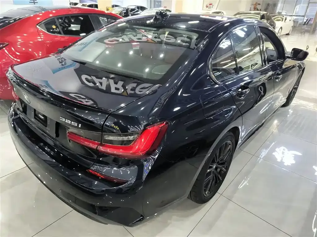 BMW 3 Series 2021 из CN, фото 7