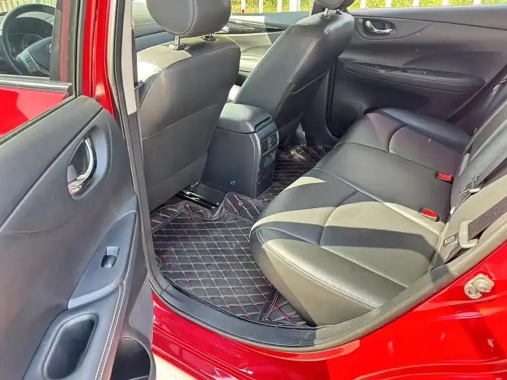 Nissan Tiida 2023 из CN, фото 10