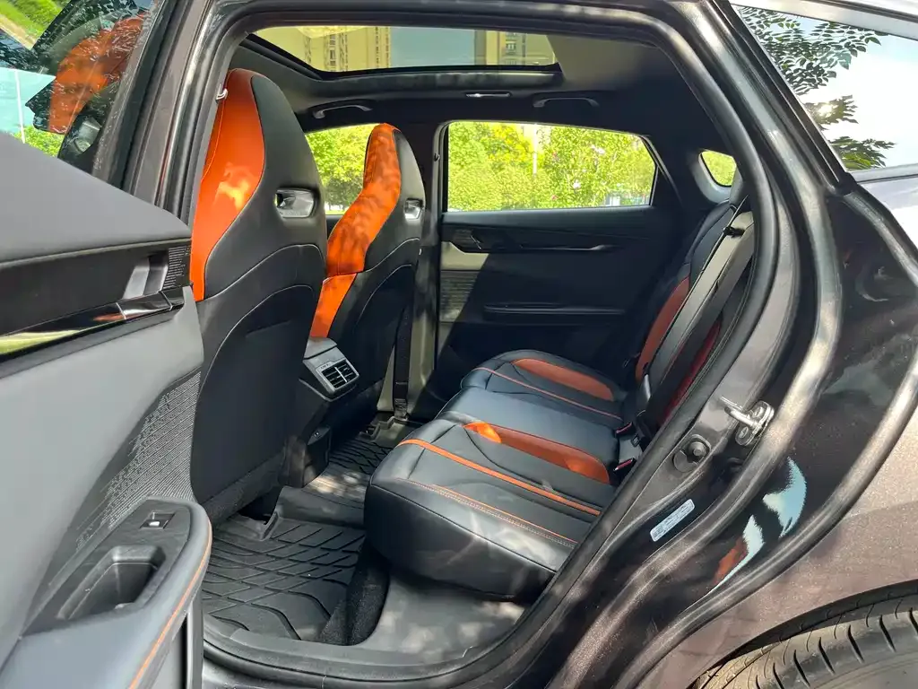 Changan UNI-V 2024 из CN, фото 8