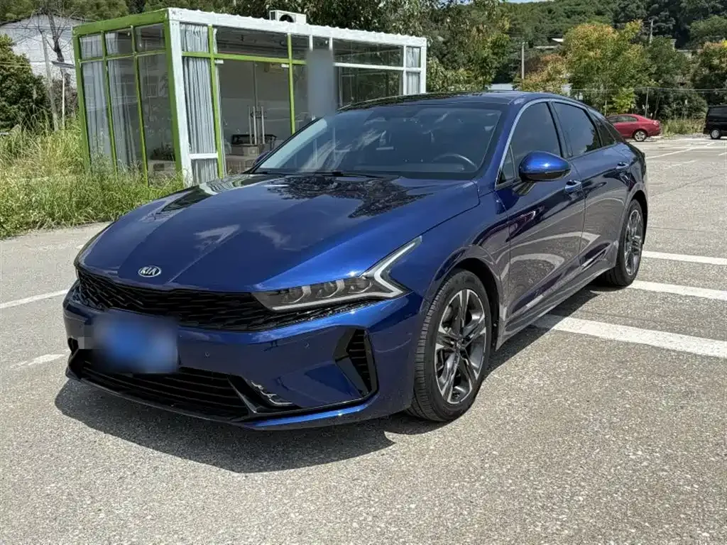 Kia K5 2022 из CN, фото 1