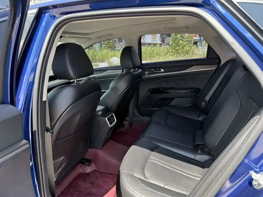 Kia K5 2022 из CN, фото 10