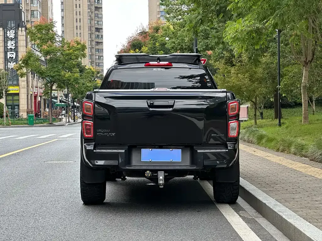 Isuzu D-MAX 2022 из CN, фото 5