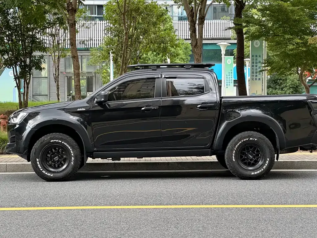 Isuzu D-MAX 2022 из CN, фото 7