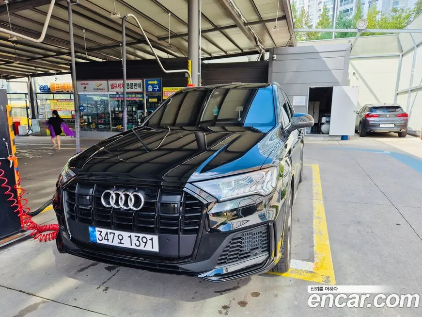 Audi Q7 2023 из KR, фото 3