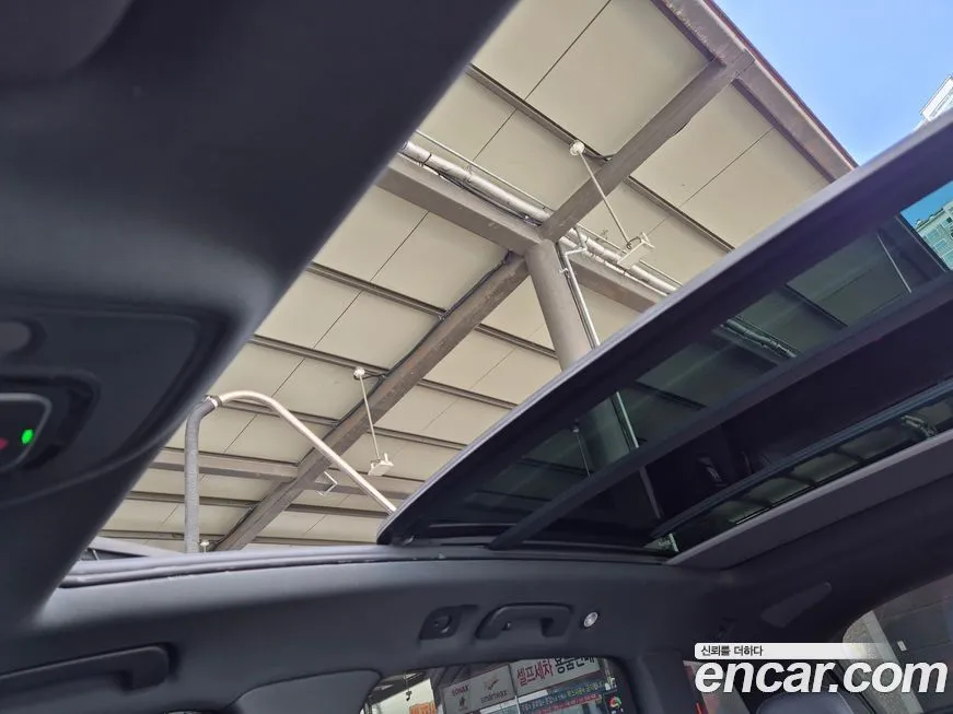Audi Q7 2023 из KR, фото 7