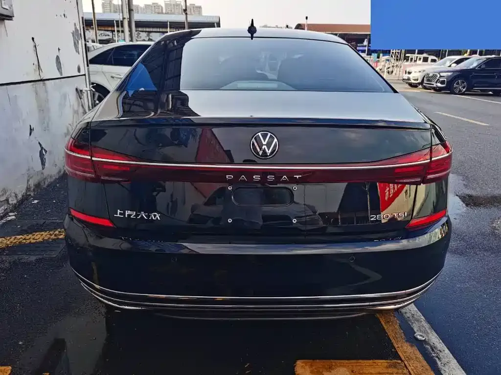 Volkswagen Passat 2024 из CN, фото 5