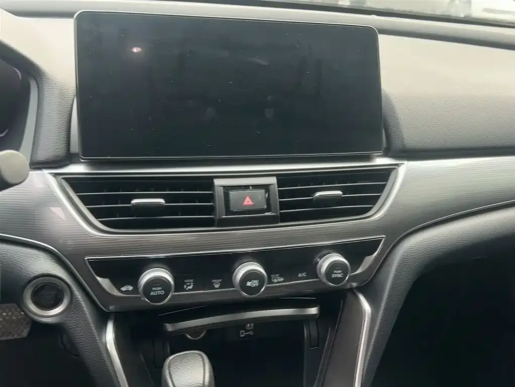 Honda Accord 2023 из CN, фото 6