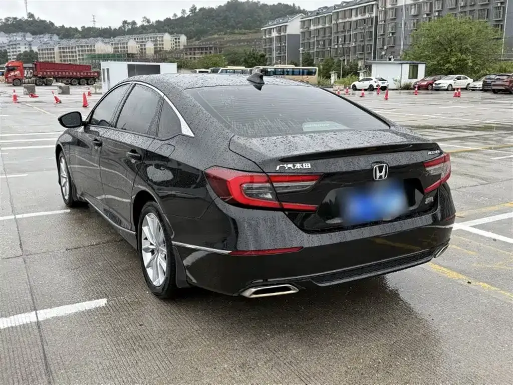 Honda Accord 2023 из CN, фото 9