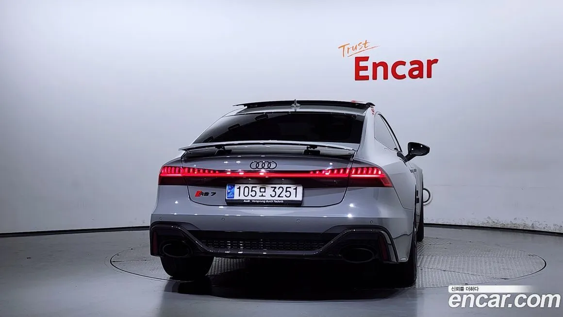 Audi RS7 2023 из KR, фото 4