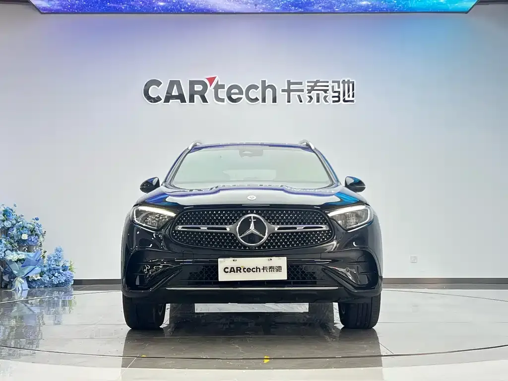Mercedes-Benz GLC 2023 из CN, фото 2