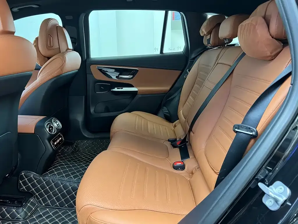 Mercedes-Benz GLC 2023 из CN, фото 8