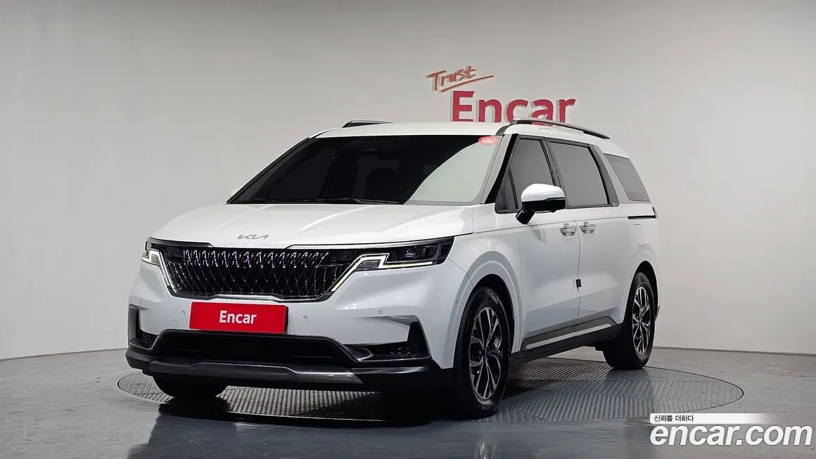 Kia Carnival 2023 из KR, фото 1