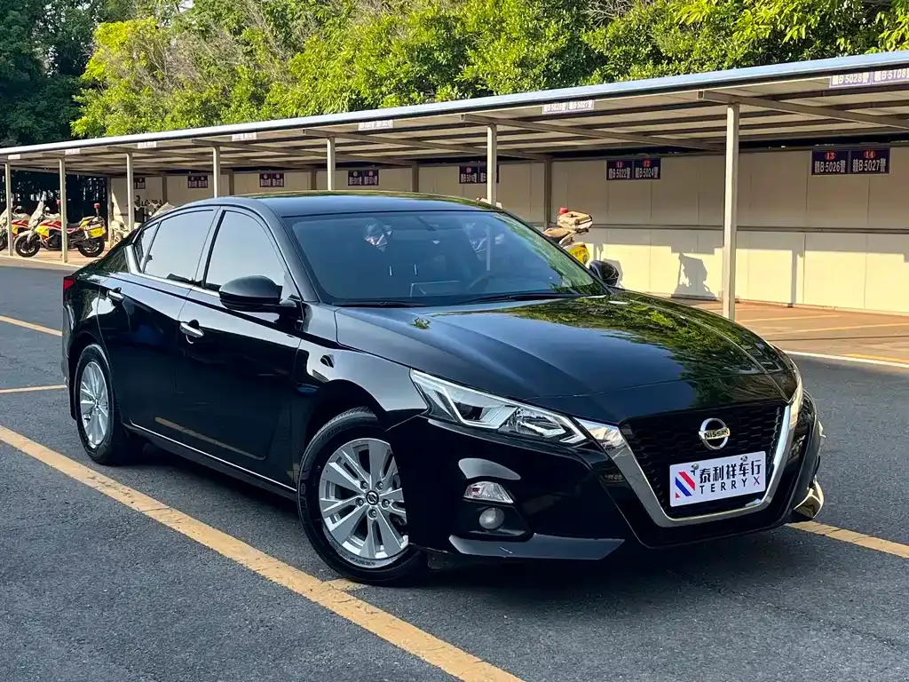 Nissan Teana 2022 из CN, фото 3