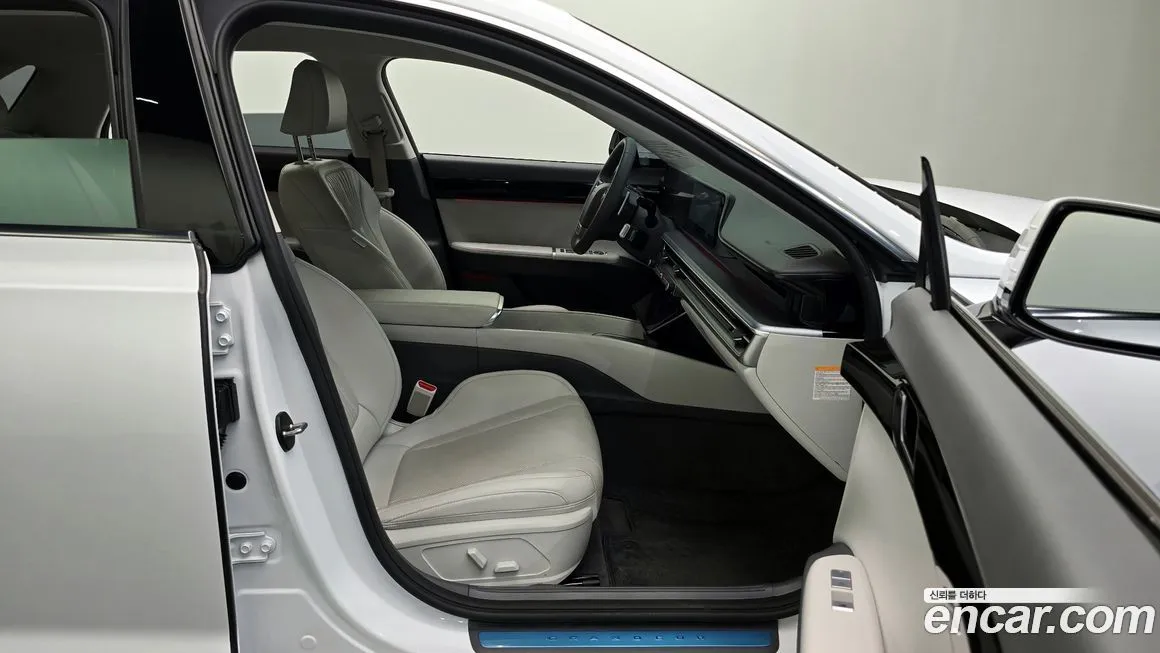 Hyundai Grandeur 2023 из KR, фото 10